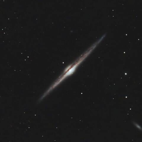 NGC4565 エッジオン銀河 かみのけ座