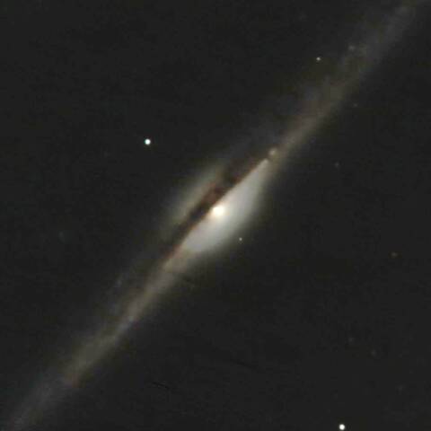 NGC4565 エッジオン銀河 かみのけ座