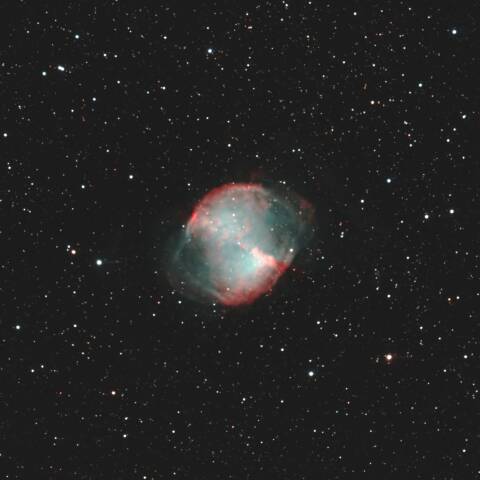 M27 亜鈴状星雲  こぎつね座
