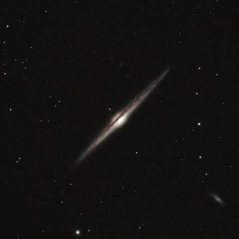 NGC4565 エッジオン銀河 かみのけ座