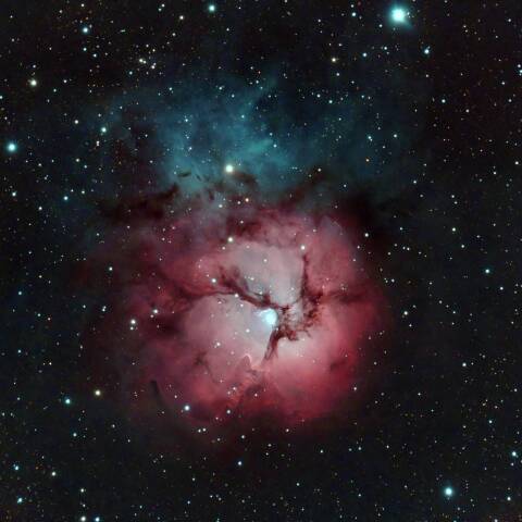 M20 三裂星雲 いて座