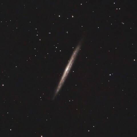 NGC5907 エッジオン銀河　りゅう座
