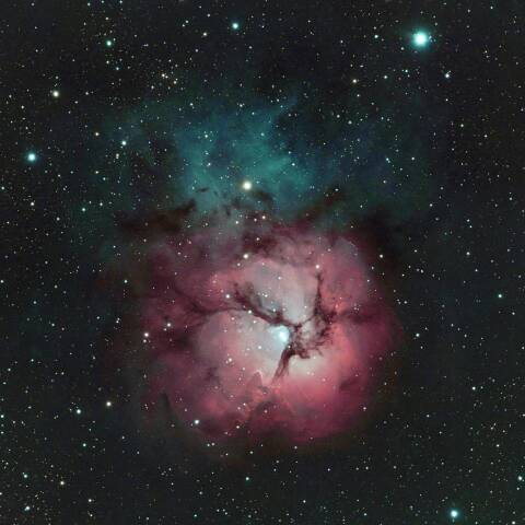 M20 三裂星雲 いて座