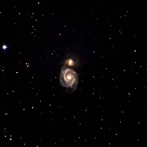 M51 子持ち銀河