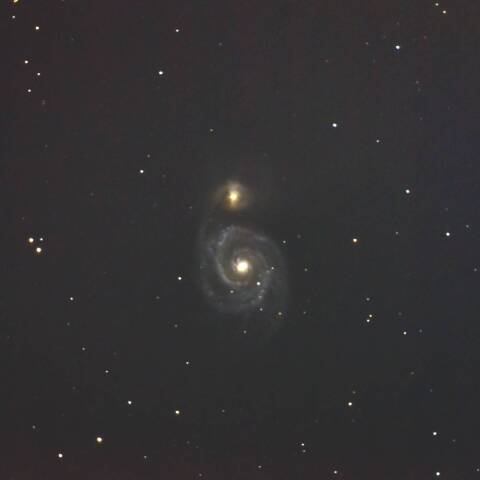 M51 子持ち銀河