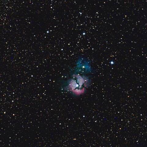 M20 三裂星雲　いて座