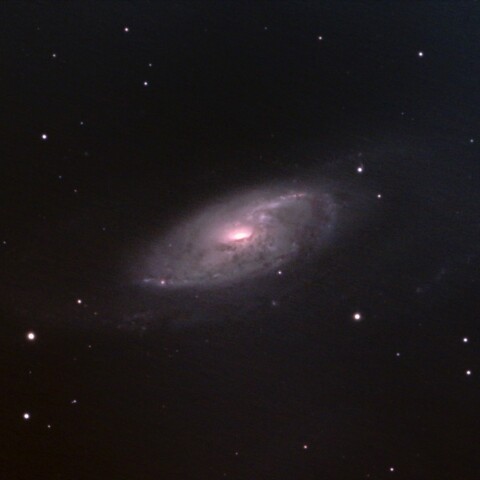 M106 渦巻き銀河 りょうけん座