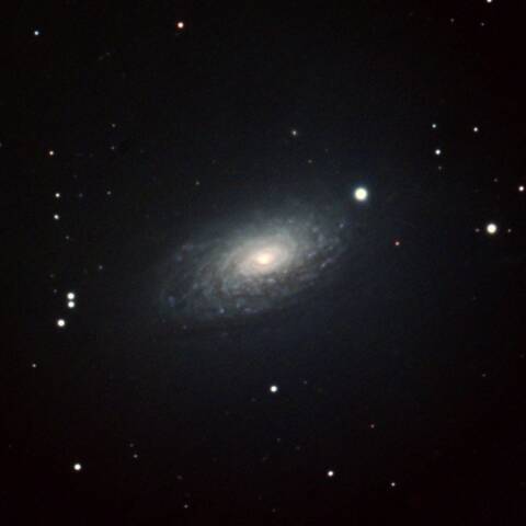 M63  ひまわり銀河 りょうけん座