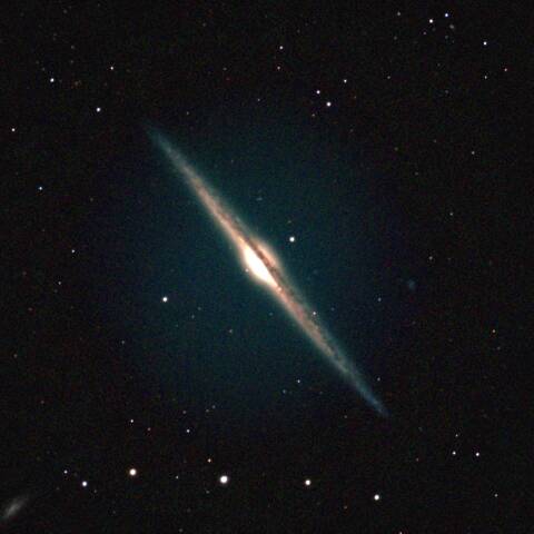NGC4565 エッジオン銀河 かみのけ座
