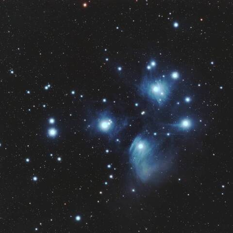 M45 プレアデス星団 すばる (2) おうし座