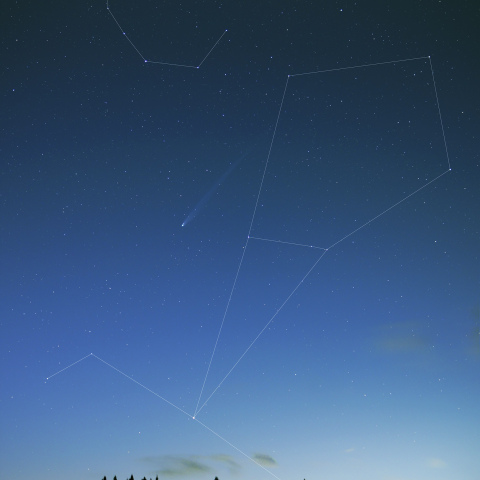 うしかい座・かんむり座とレモン彗星