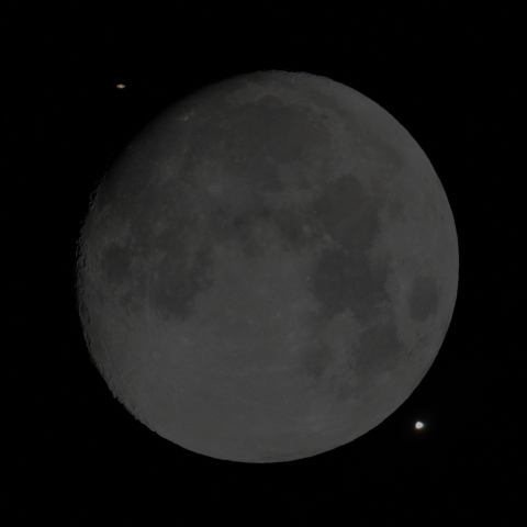 金星と土星のランデブー・・＋月？