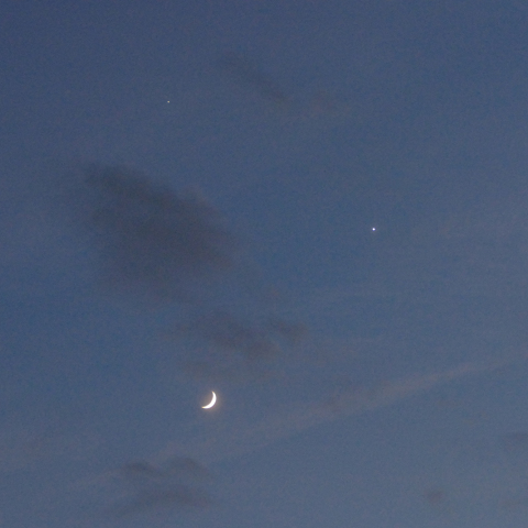 月　金星　木星　のトライアングル