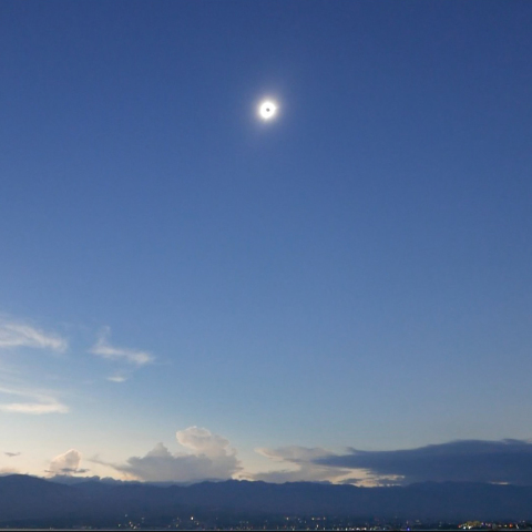 スラウェシ島パル　皆既中!!