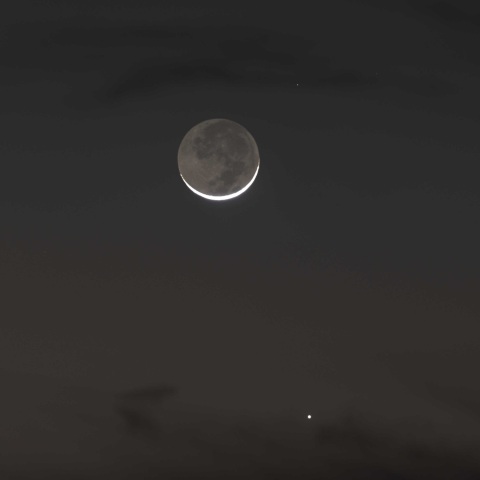 月（月齢1.4）と水星