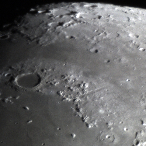 プラトーから氷の海（月齢9.7）