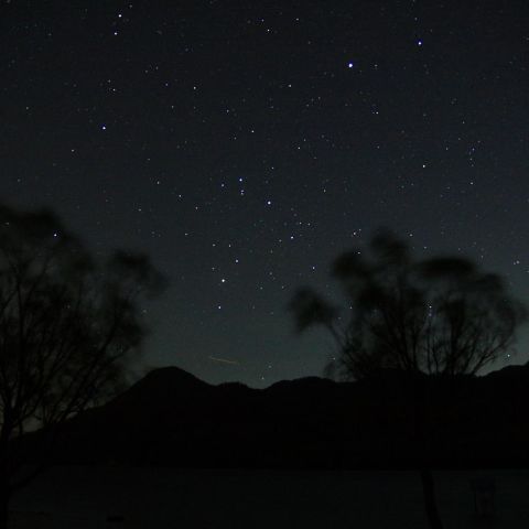 強風の中，さそり座昇る