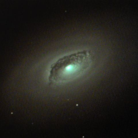 M64黒眼星雲