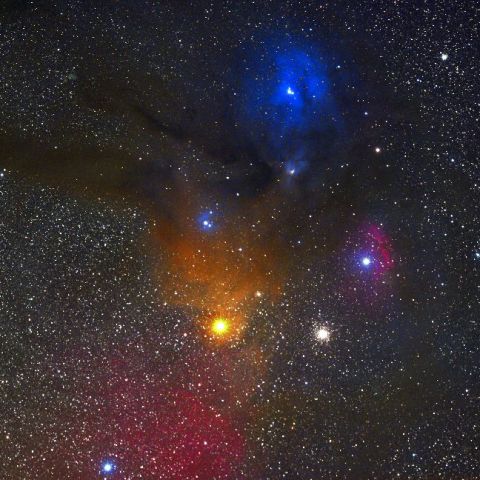 アンタレス付近の散光星雲