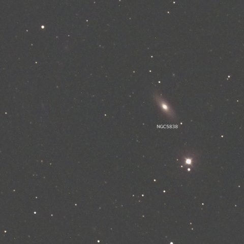 NGC5838,5848（おとめ座の銀河）