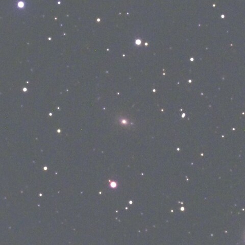 NGC1638（エリダヌス座の銀河）