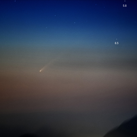 紫金山・アトラス彗星