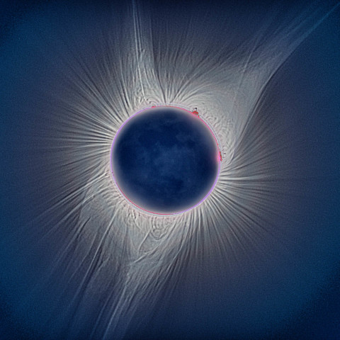 コロナ流線と地球照