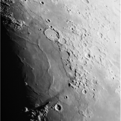 “ 晴れの海 ” の皺 (リンクルリッジ)