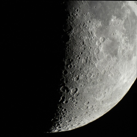 月齢7.1 中央～南部