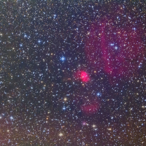 Sh2-235付近の散光星雲