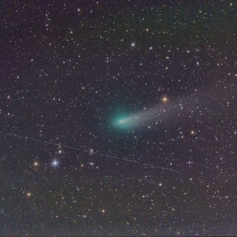 本田・ムルコス・パイドュシャーコヴァー彗星