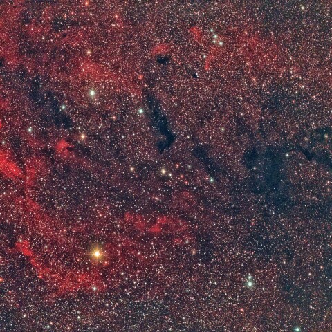 Sh2-134と暗黒星雲