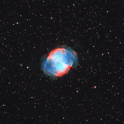 M27（亜鈴状星雲）