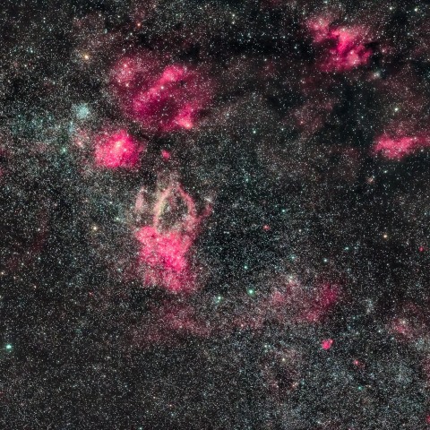 Sh2-157、NGC7635、Sh2-155、NGC7780