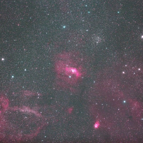 NGC7635（泡星雲）中心＋クワガタ星雲