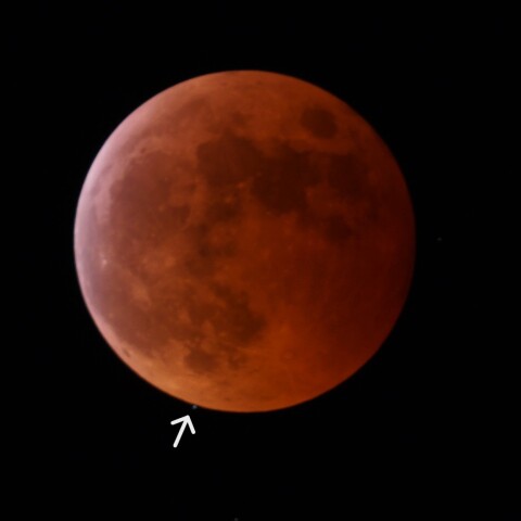 皆既月食と天王星