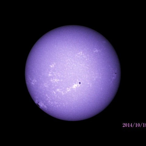 太陽　2014/10/18 (3/6) CaK　大きな黒点の見え始め