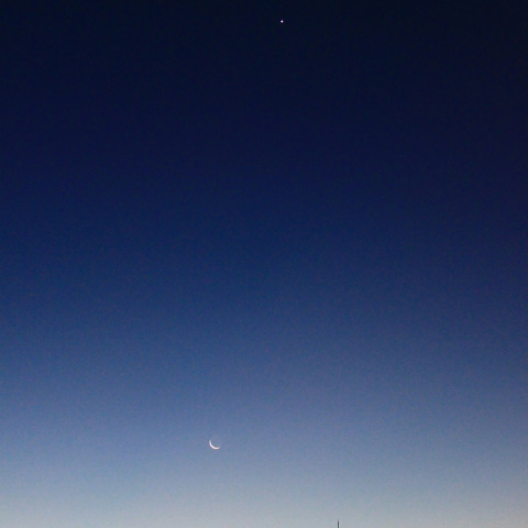 金星最大光度と月