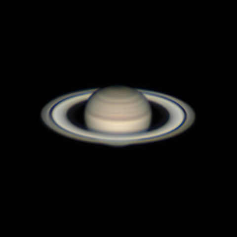 住宅街から撮影した土星