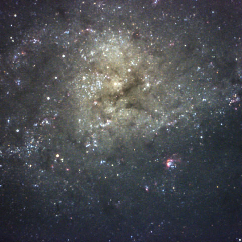 住宅街から撮影した M33 中心部