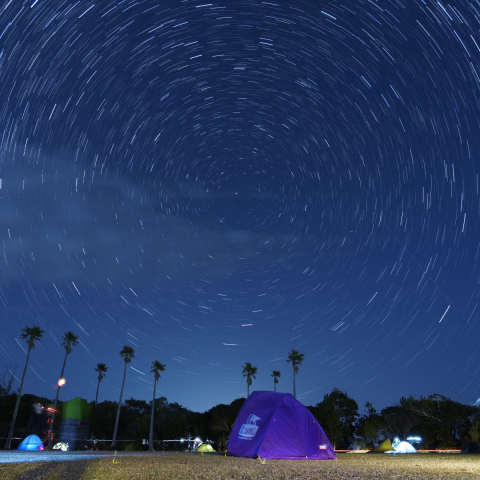 打ち上げを待つ