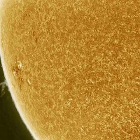 1月06日の太陽 Ha 擬似カラー版