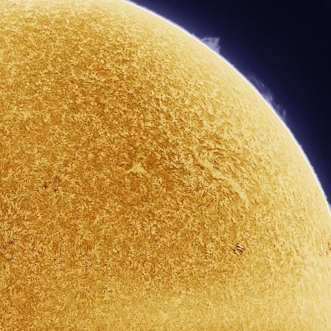 6月26日の太陽 擬似カラー版