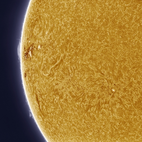 10月02日の太陽 Ha 擬似カラー版