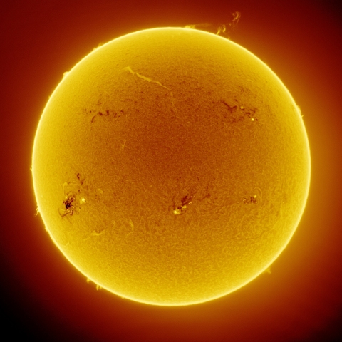 01月08日の太陽 Ha 擬似カラー版