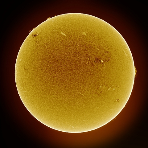 02月18日の太陽 Ha 擬似カラー版