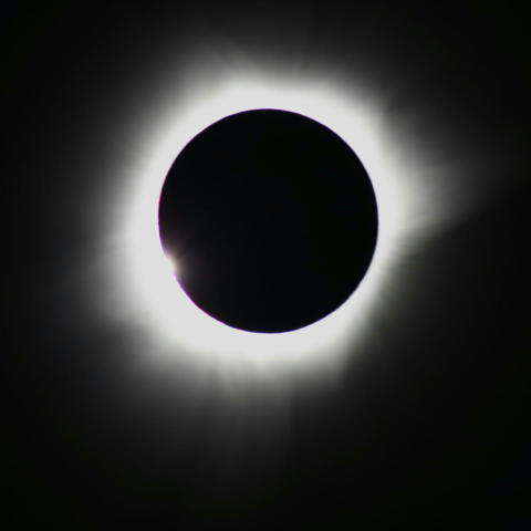 インドネシア・パル　第2接触