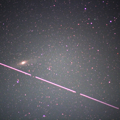 今朝(6/07)のISSとアンドロメダ銀河とレモン彗星