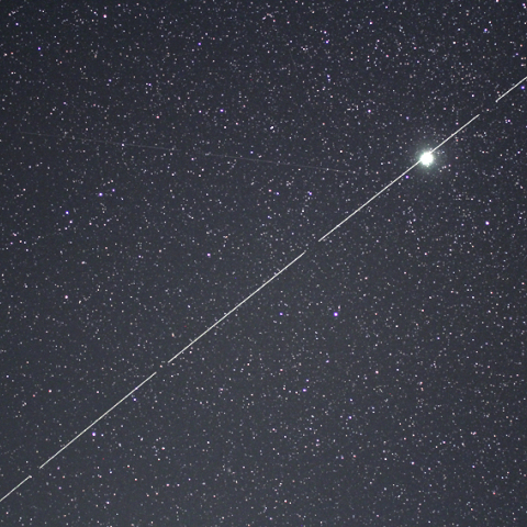 今朝(9/05)のX-37B 