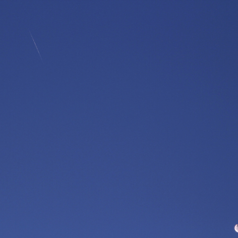 3/24の上弦の月とイリジウムフレア